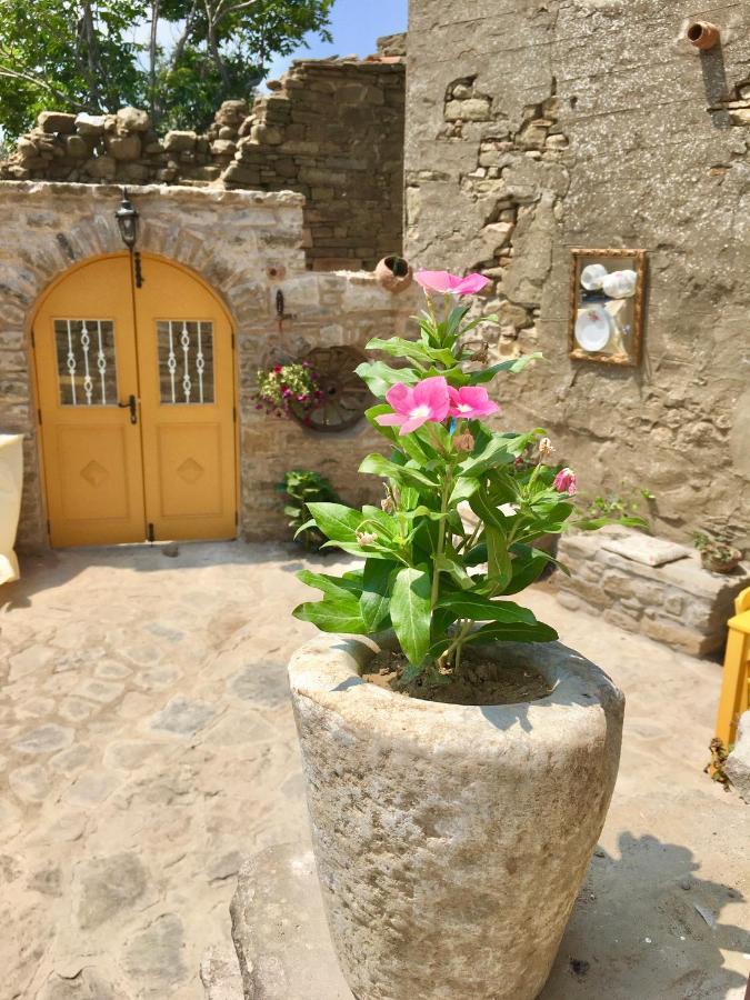 Sari Keci Tas Otel İmroz Exteriör bild